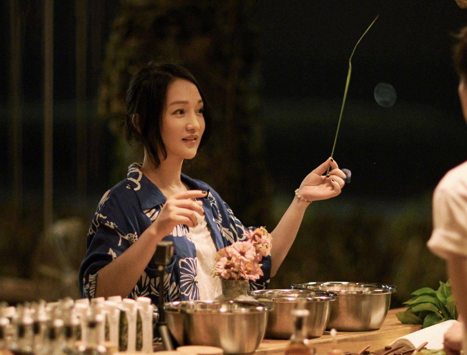 抖音主播刘雯_刘雯走秀抖音_抖音走秀刘雯是真的吗