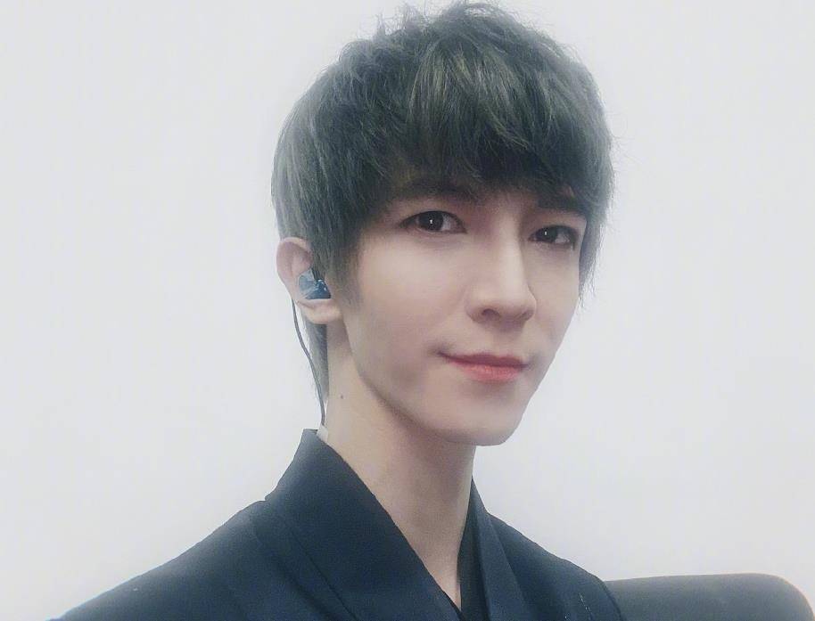 马天宇出席活动被说耍大牌|虐爱神剧《蝴蝶飞飞》_翟天临_萧亚轩_王源