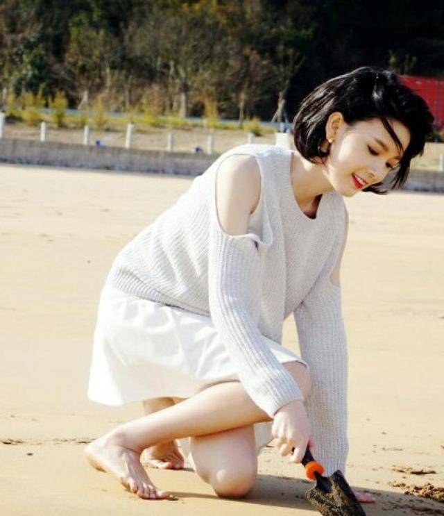 原以为这三位娃娃脸女星身高不超过158!赵丽颖陈瑶太出人意料!