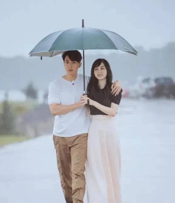 吴尊为何"英年早婚"?看到他老婆年轻时旧照理解了_事业_事情_感情