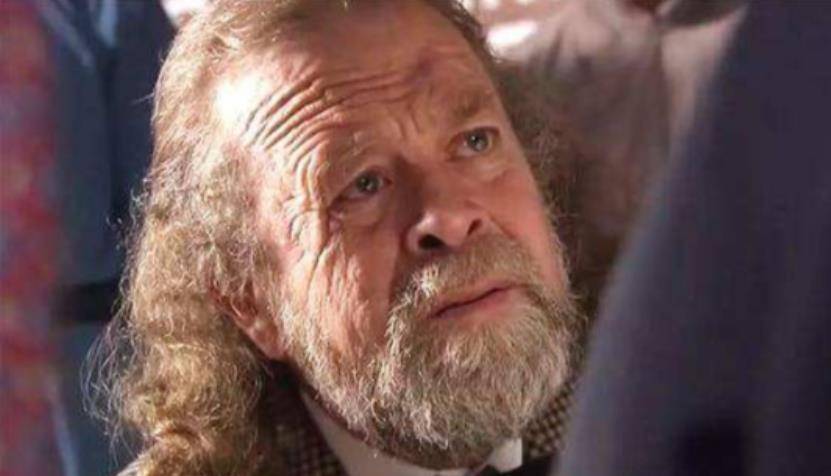 他是中俄混血儿,出道演了40年外国佬,却是个地地道道的山东人_徐亚洲