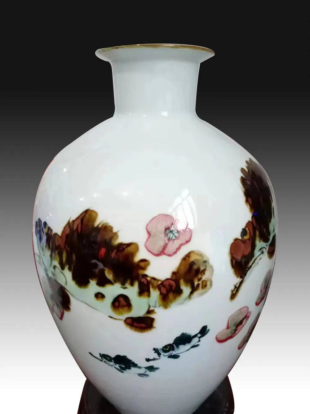 【艺术家 简介】胡国辉1960年生,江西临川人,江西省高级工艺美术师