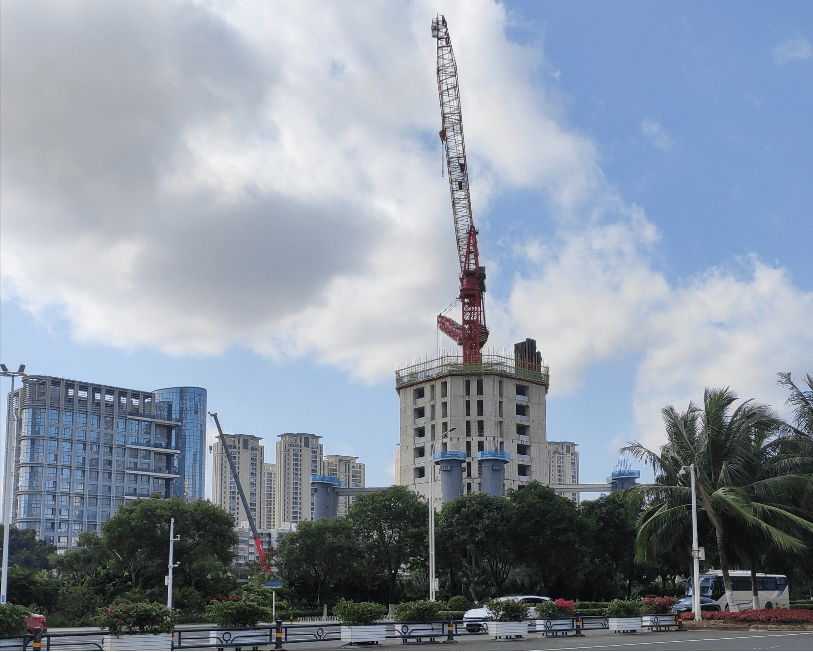 海南第一高楼复工——海口中心大厦,最新动态_结构_建筑_施工
