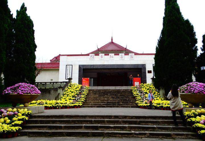 蓦然回首的惊喜(游绵阳南山公园)_什么_烈士_古塔