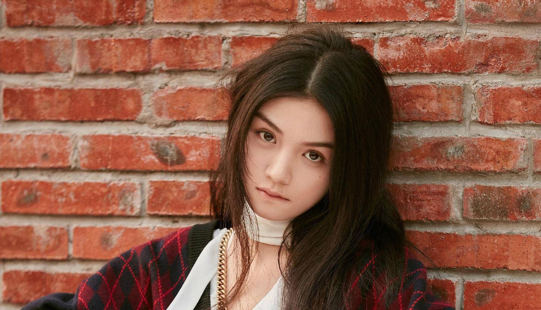 看剧版《风声》:美人果然都是相似的,袁咏珊撞脸阿娇徐璐和春夏_因为