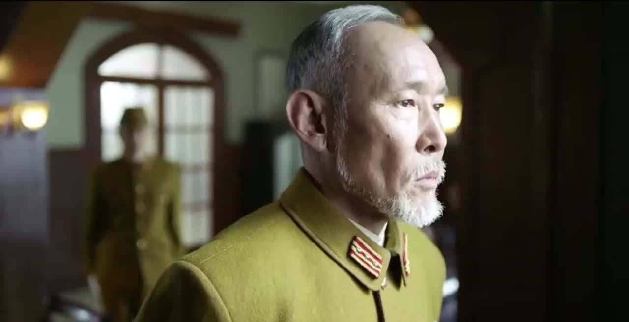 单看照片能不能认出来平田康之曾经出演过哪部剧呢?