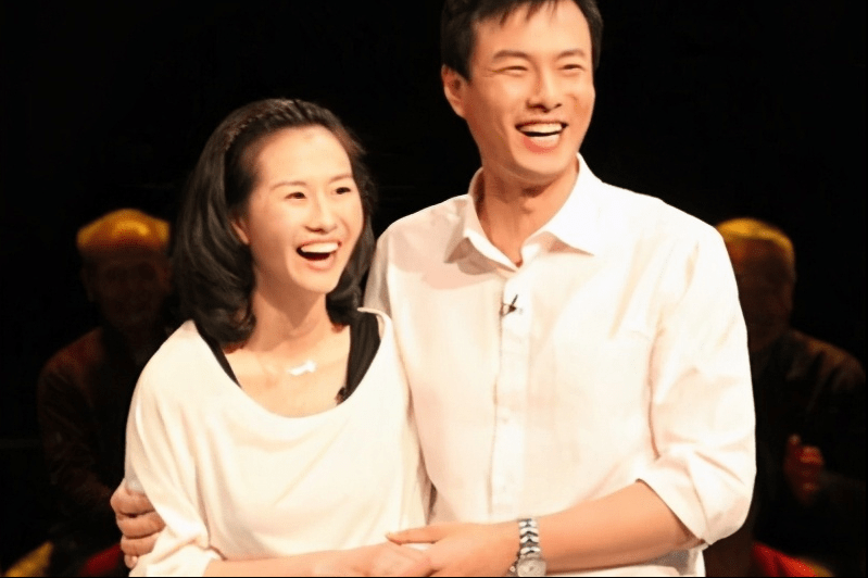 朱铁对她一见钟情,相爱十年无绯闻,是好演员也是好丈夫_家庭_角色