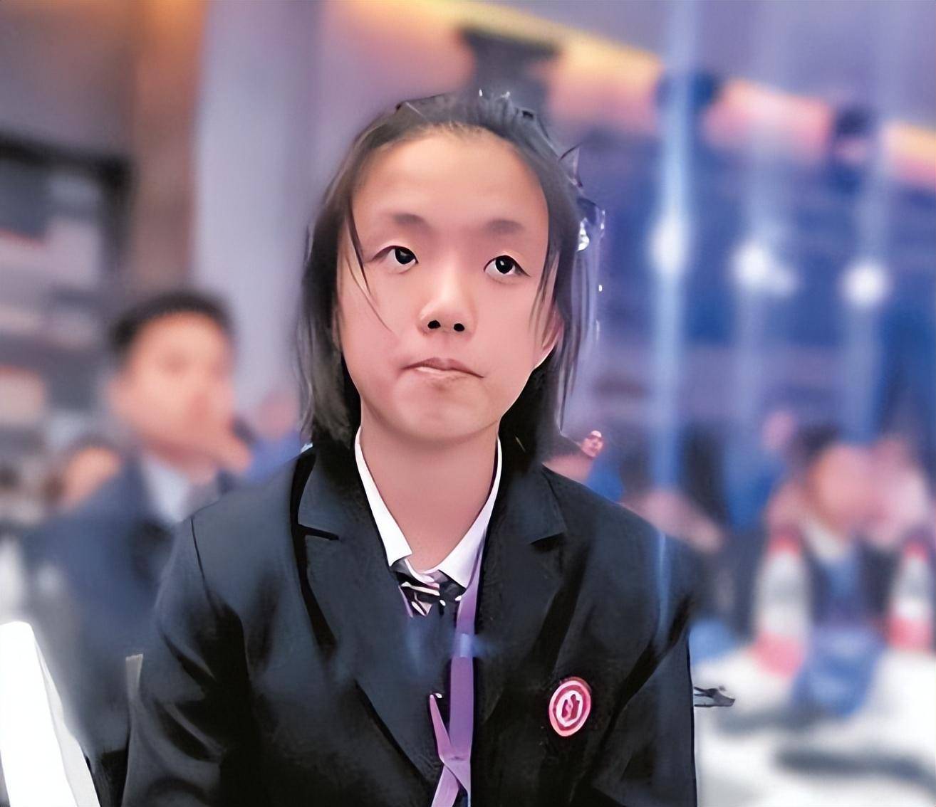 上海15岁少女谈方琳,攻克难题后拒绝央视采访:别让我