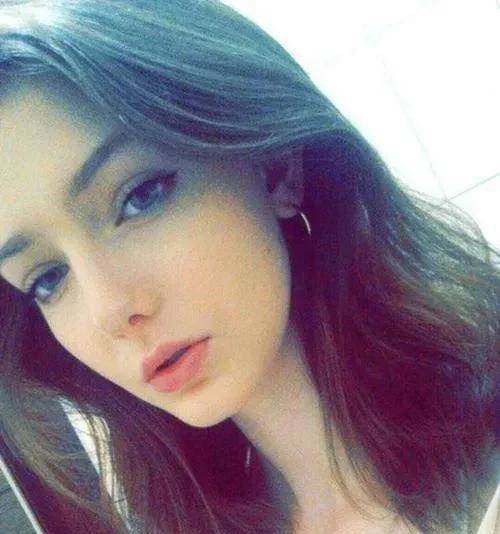 加拿大超模莎瓦娜,被称为"史上最美精灵",天生的美人胚子!