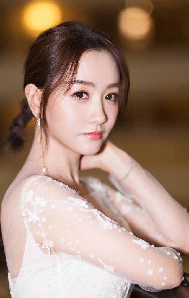 成名要趁早,有种久违叫杨蓉,她的演技和颜值都在线_网络_图片_来自