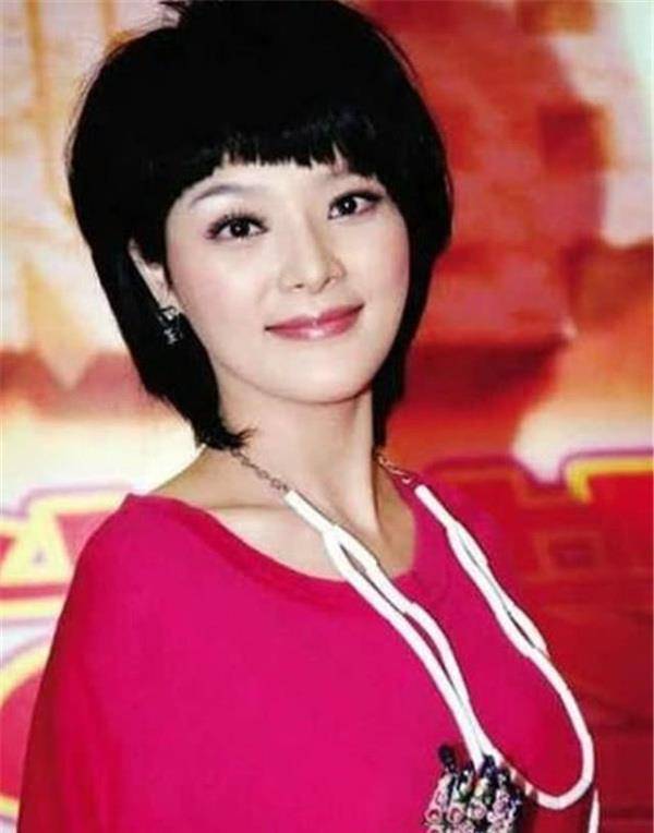 电视六大美女主持人,不光颜值高,而且气质一个比一个