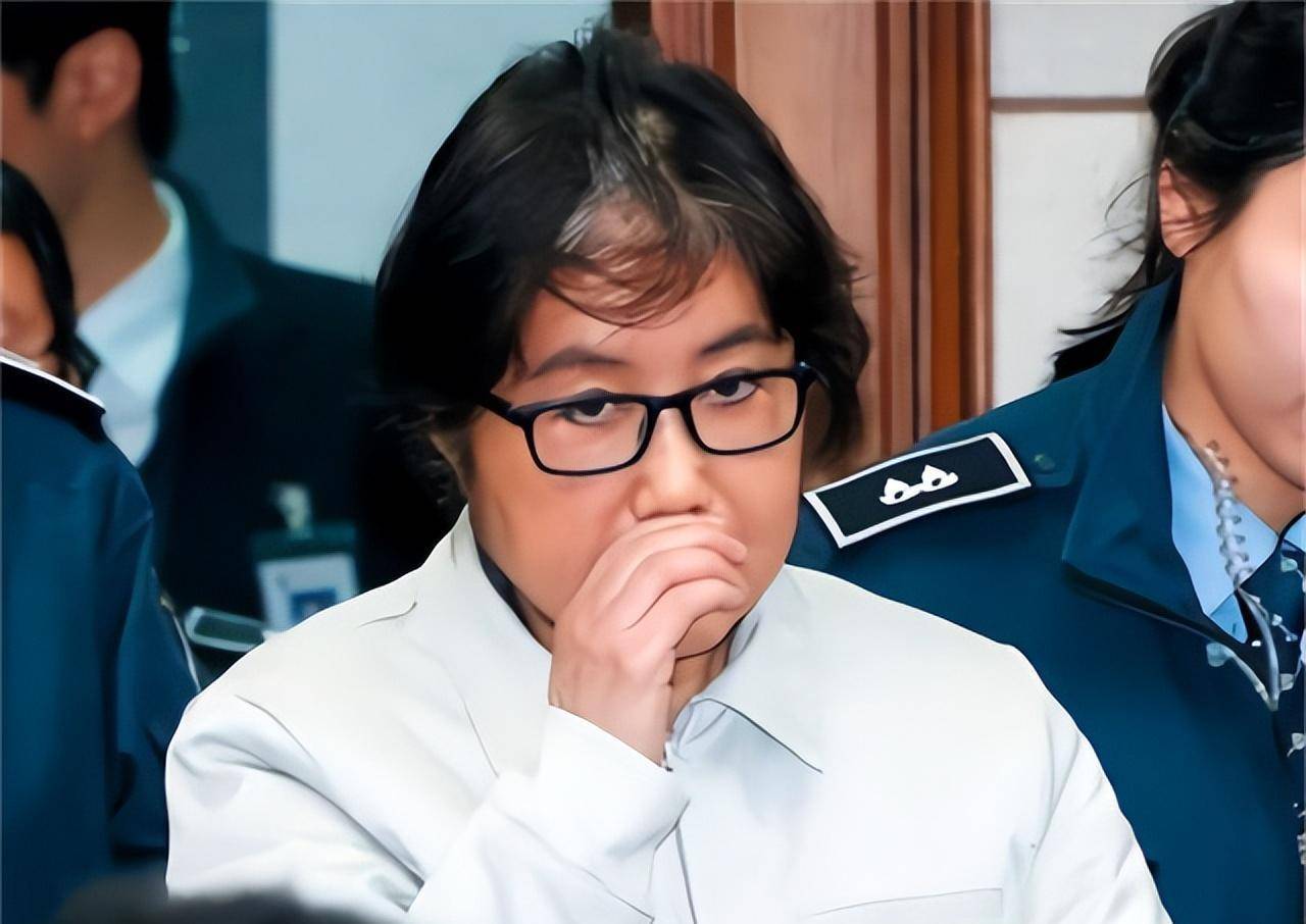 韩国第一牛郎,傍上最有权的女人,为何还要鱼死网破将其送进监狱_高