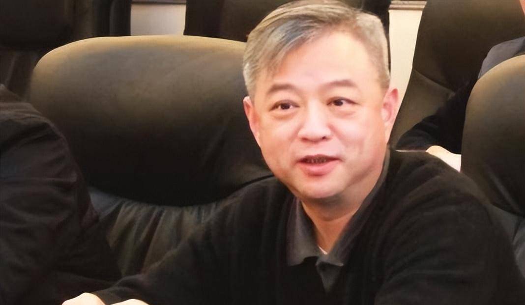 江西"大老虎"叶国兵覆灭记,嗜酒如命勾结黑势力,盘踞九江20年_因为