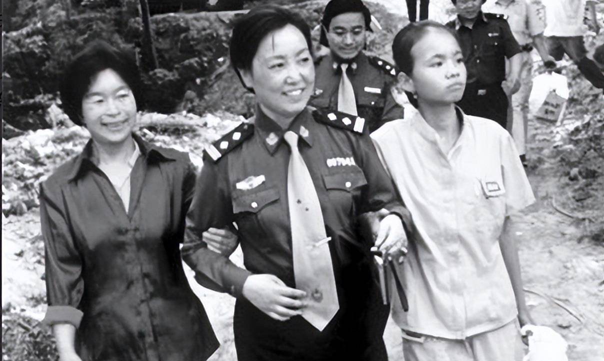 “警界女神警”任长霞意外身亡,丈夫四年后也去世,死因令人悲痛_工作_同事_登封