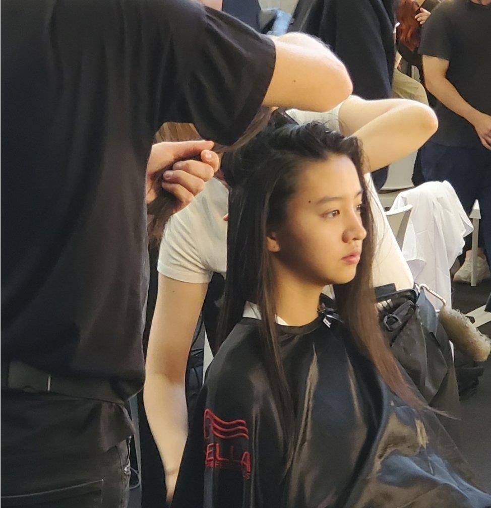 木村拓哉小女儿木村光希五五身材惹热议!身高170,身腿一样长?