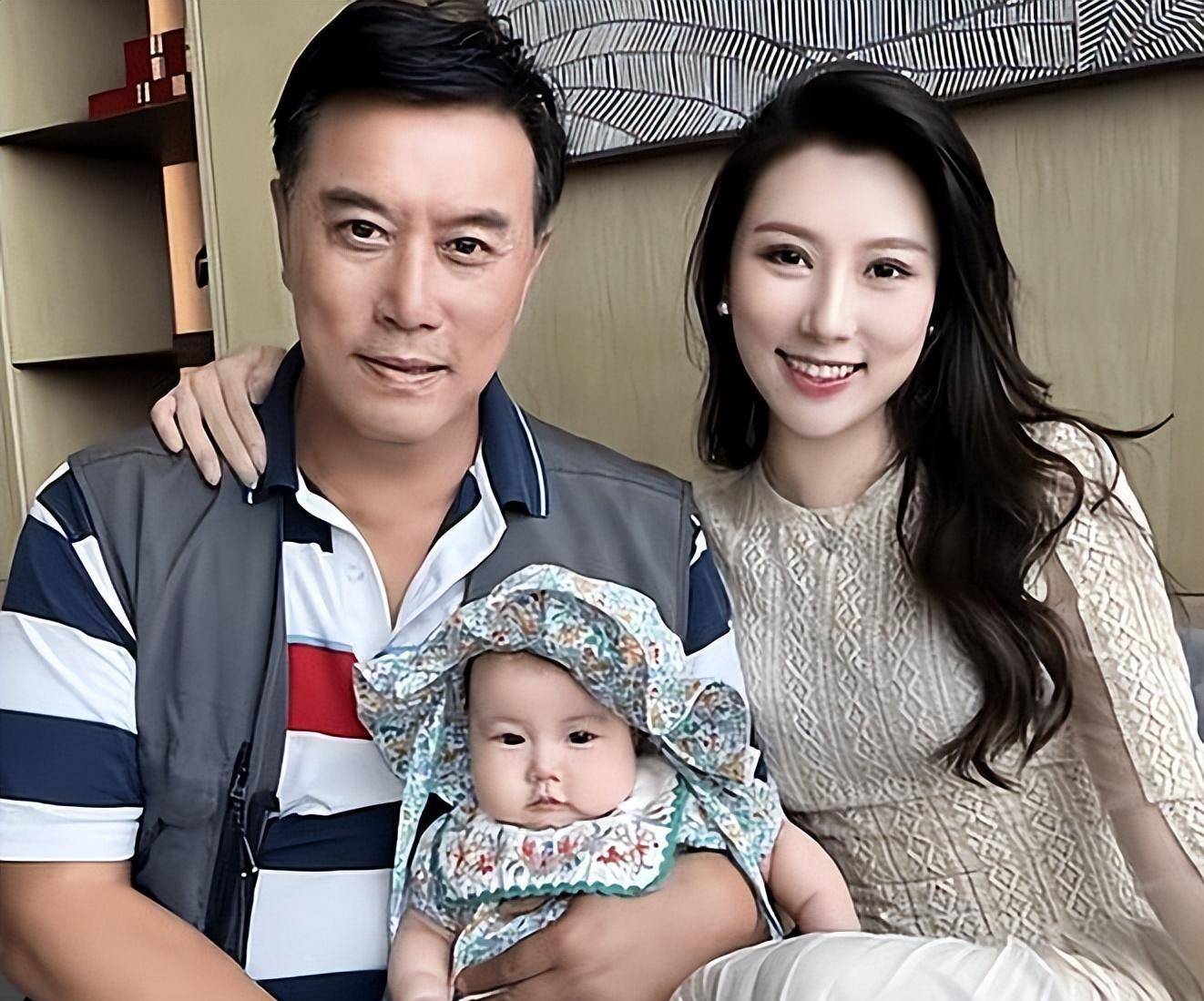 演员张山:曾饰演长生将军赵云,妻子是陈佩斯的妹妹,女儿很漂亮_陈丽达