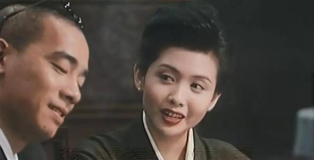 丁瑶是《古惑仔》系列唯一的女性反派,她是三联帮帮主的小妾,联合外人