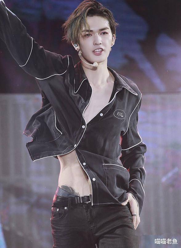 朱正廷"阴阳发色"惹人注目,女粉丝模仿效果不忍直视_造型_偶像_中国