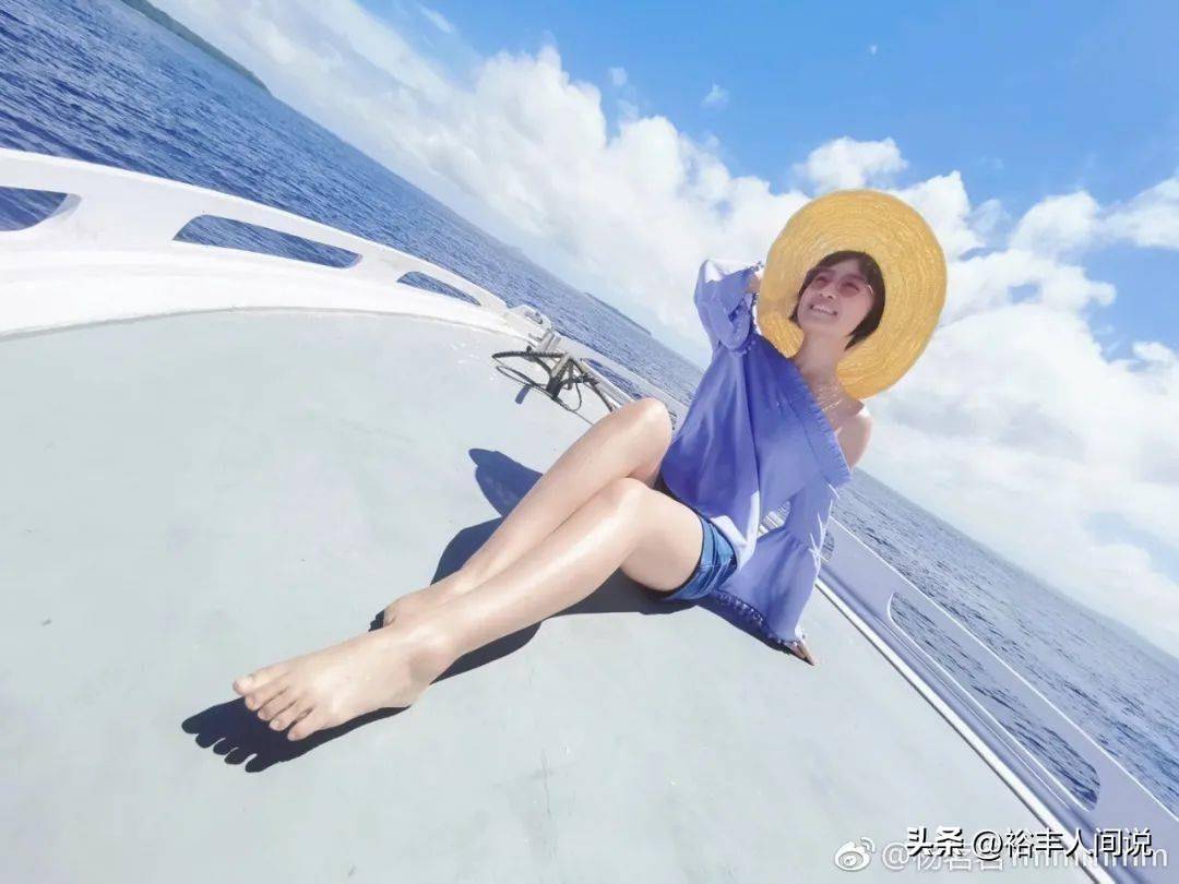 杨茗茗晒夫妻合照告别30岁!