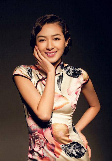 看到她旗袍装我懂了_气质_时尚_印花