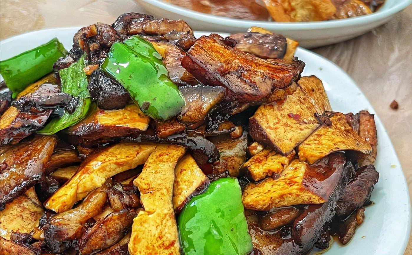 武汉3朵金花炒菜,藏在居民楼里没有招牌,外地人觉得被忽悠了_味道