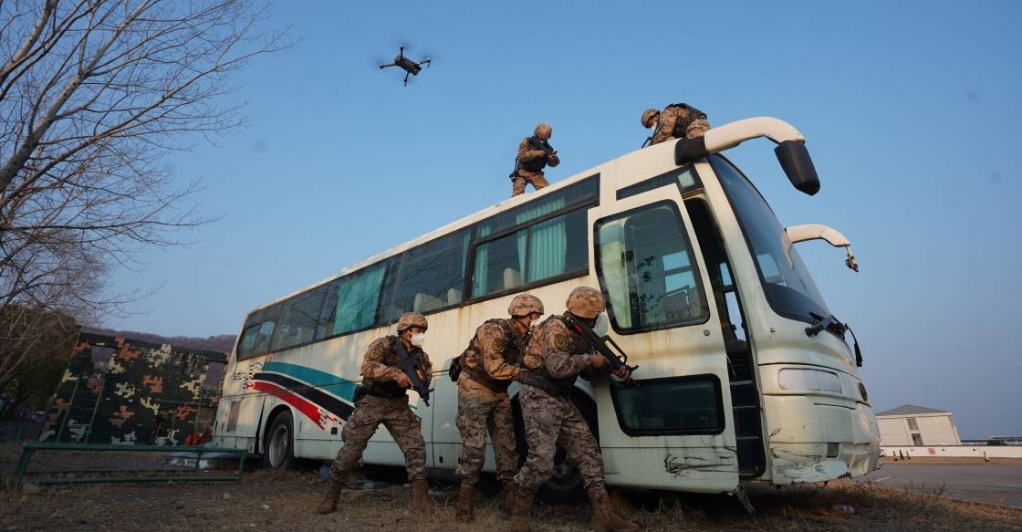 青藏兵站部运输旅旅长图片