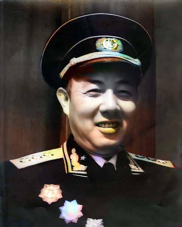 建国初期,开国上将苏振华"微服私访",出