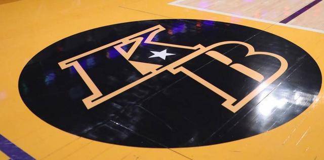 湖人主场满满的科比元素,细节值得点赞,缅怀球队传奇_比赛_地板_影响