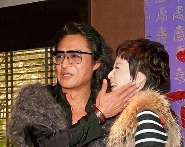 马景涛,终于为自己的"酗酒"行为付出了代价_马世莉_琼瑶_生活