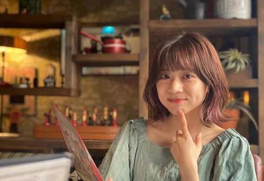 还记得《疯丫头》里的糖糖吗?她现在长这样_小时候_汤家琦_儿女