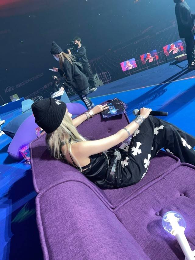 索米的母亲是韩国人,父亲是荷兰裔加拿大人