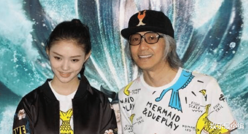 不仅如此,从林允和周星驰的合照中,周星驰配合这林允这位95后少女的