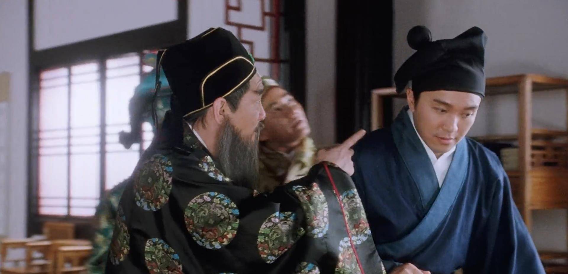唐伯虎这一解释,一下洗清了华太师误杀的罪名.