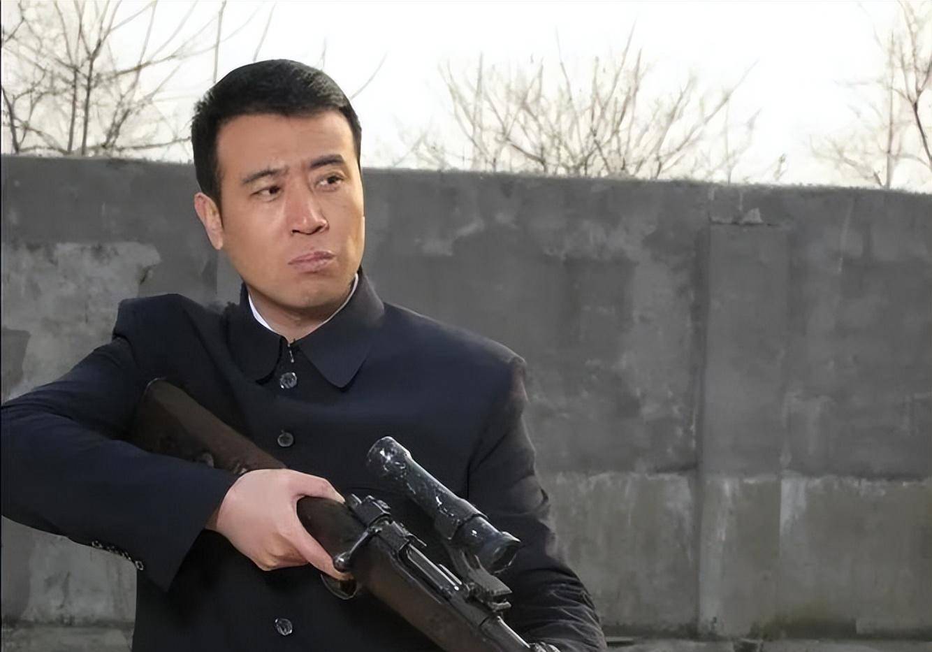 著名演员于和伟:我这辈子最正确的决定,就是娶了一个平凡的妻子_母亲