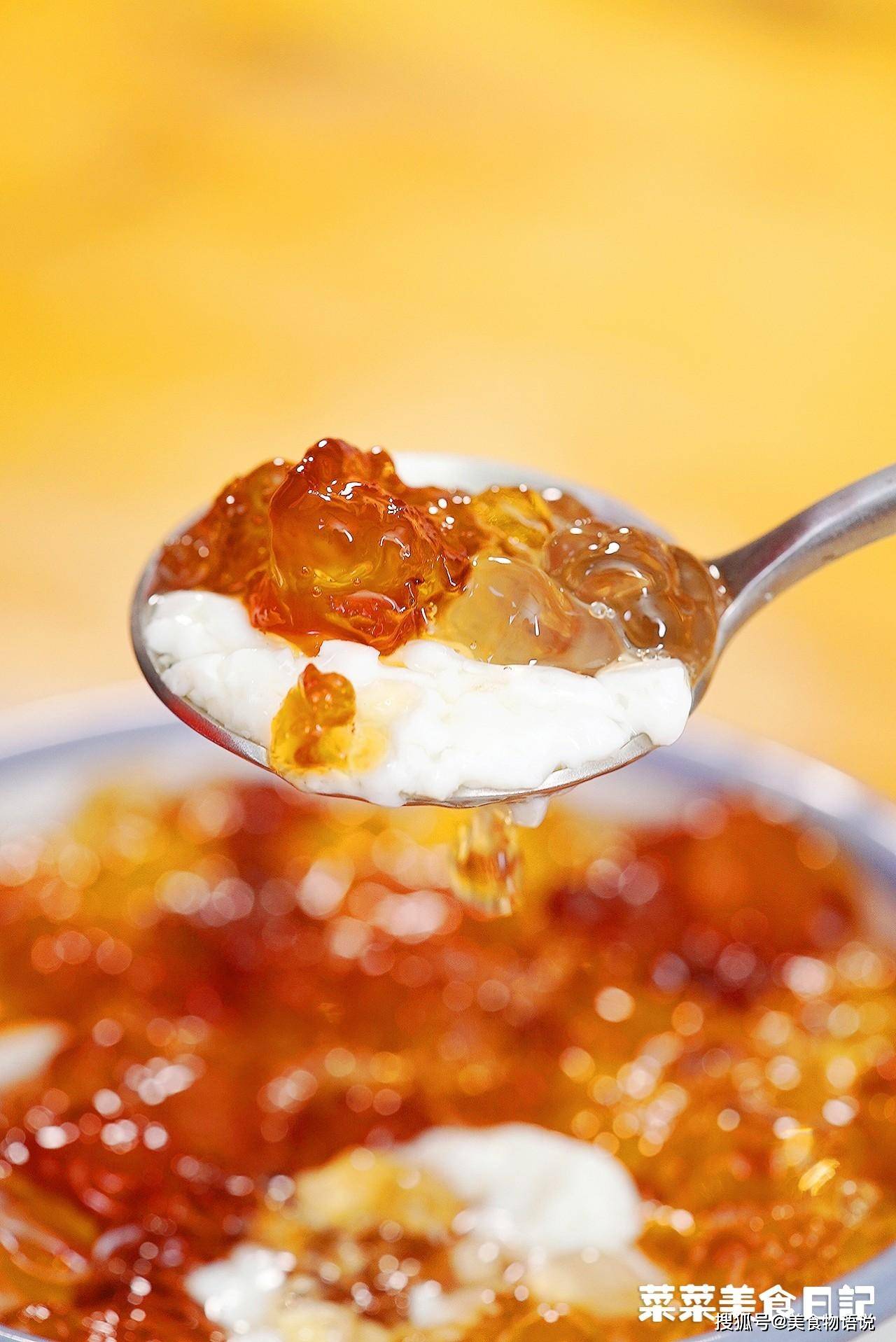 桃胶_牛奶_白玉