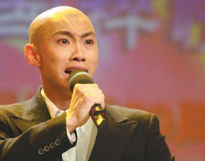 京剧演员谭正岩,方旭天赋并不高,只能盼着年龄大一点艺术好一些_老生