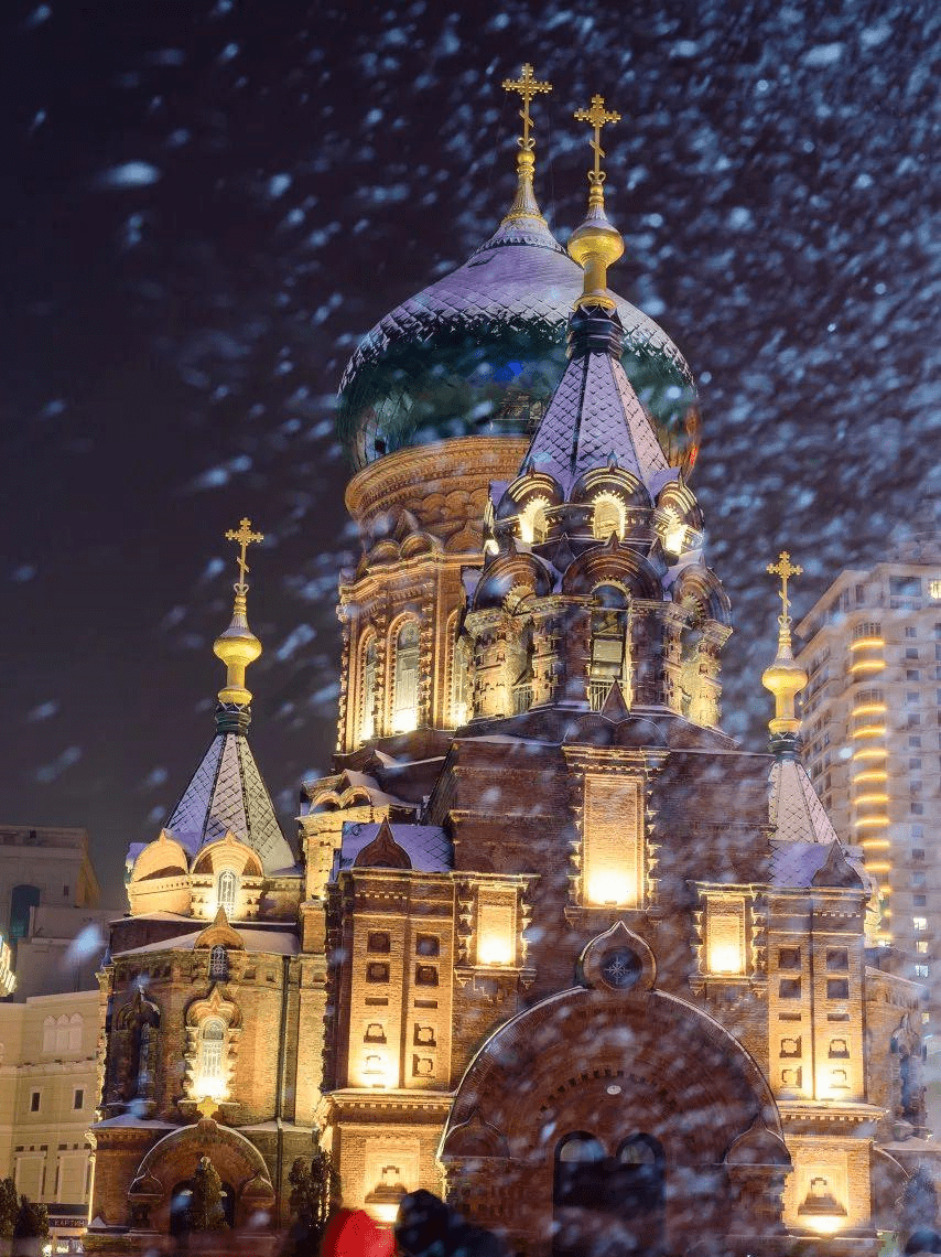 索菲亚教堂下雪图片