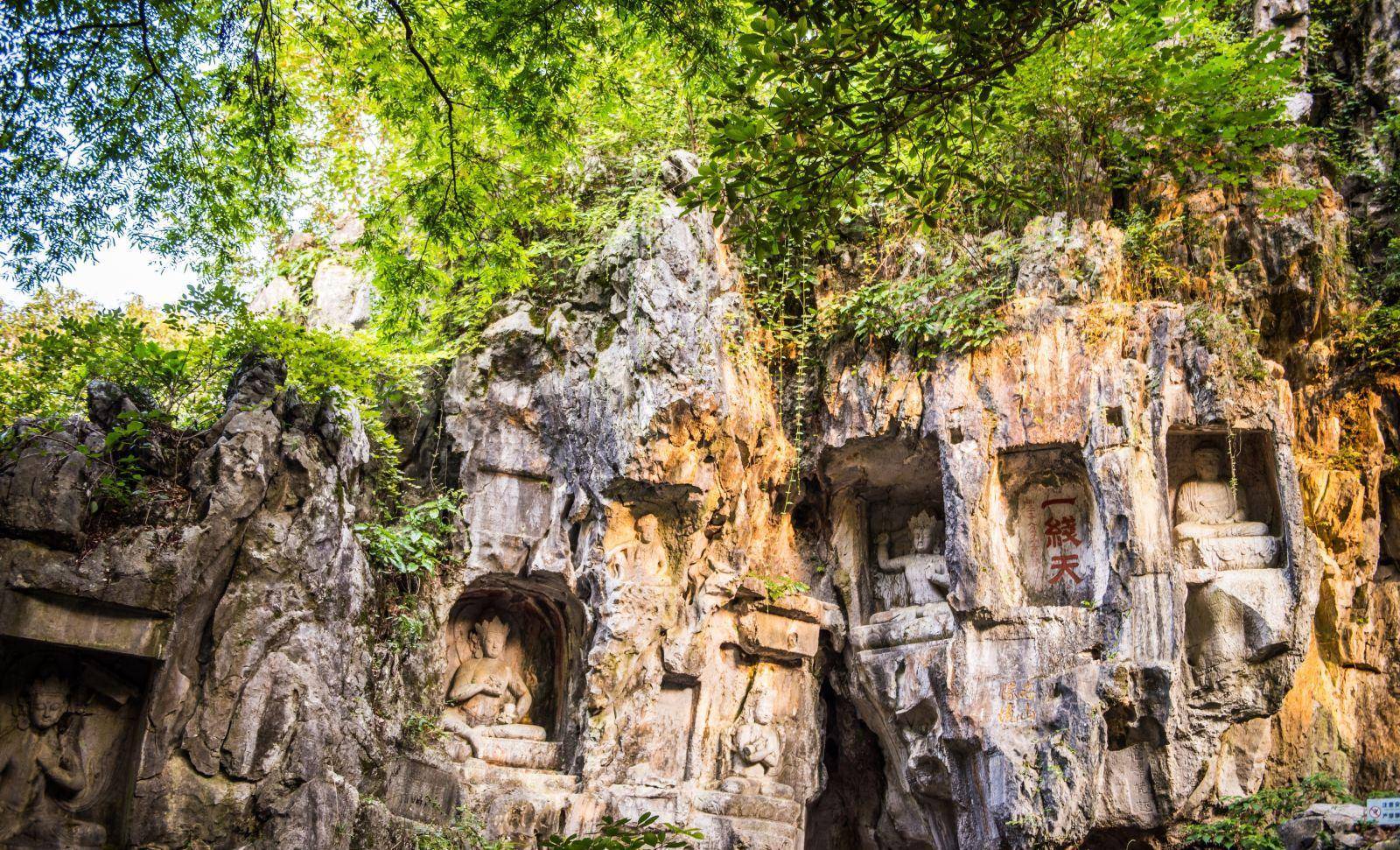 浙江最古老的寺廟,至今已1700多年,是