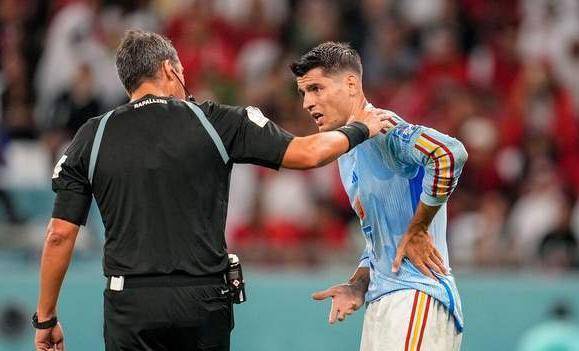 2022世界杯西班牙被淘汰的原因:缺普约尔和拉莫斯这样的强硬中卫_问题