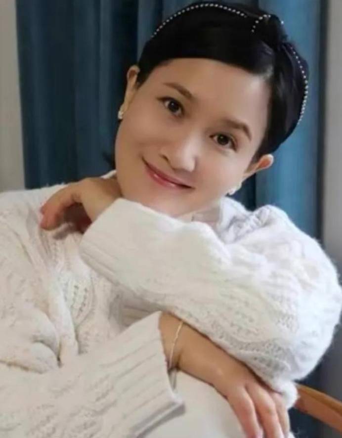 潘雨辰:33岁的侯勇,不顾反对结过两次婚,离婚10年,现在怎么样了?