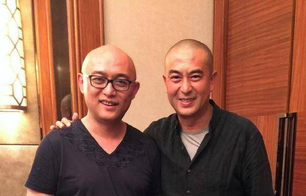 结果郭京飞的老婆就是包丽,包丽把钱给了妹妹包蕾,也就是说包蕾是两家