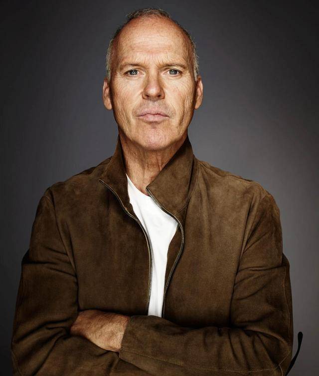 系列"镭射眼"的詹姆斯·麦斯登;95版《永远的蝙蝠侠》中的"双面人"