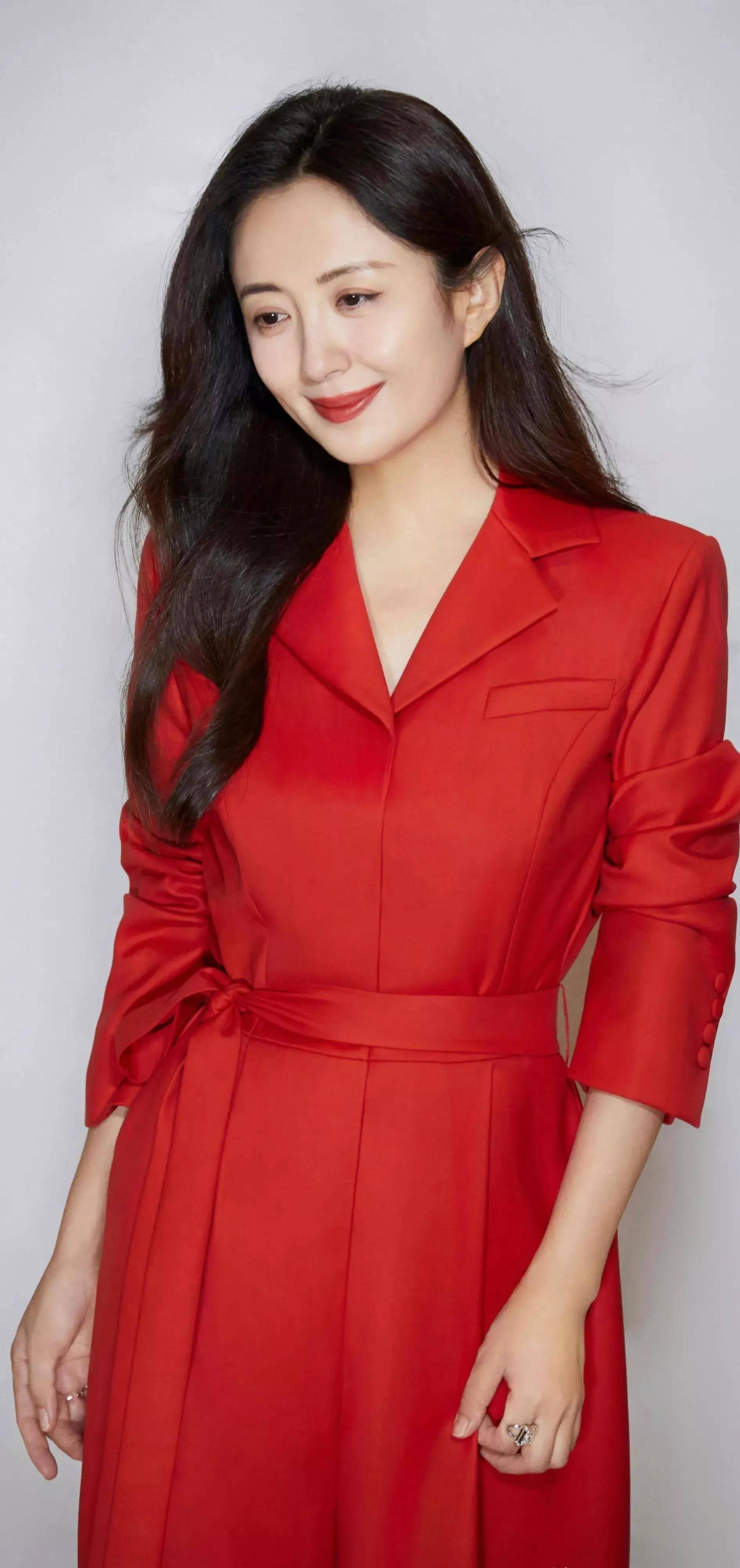 分享图-气质女神杨童舒_漂亮_成功_感觉