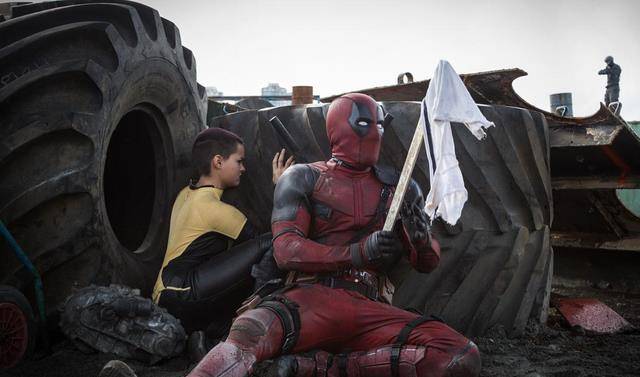 细数横跨漫威dc的那些演员!_电影_系列_贝瑞