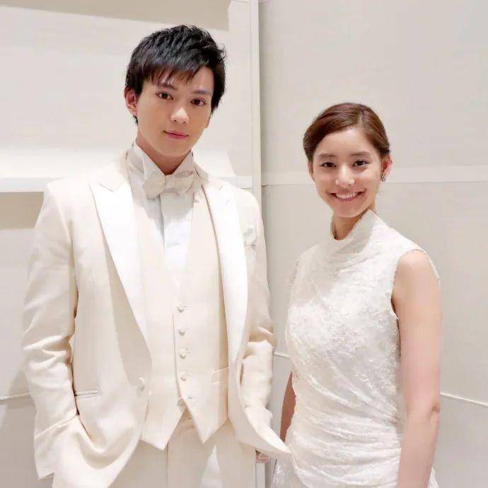 新木优子激晒长腿玉背!佢d穿搭都好啱大家学习?_yuko_合作_生活