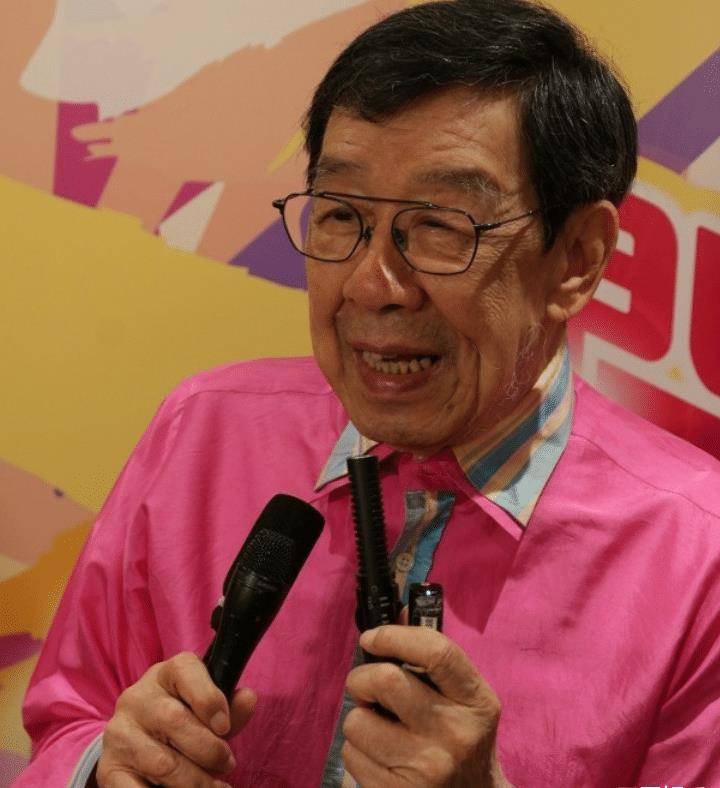 89岁胡枫下月开演唱会,想撮合谢贤曾江和好,前者曾掌掴后者_黄子华