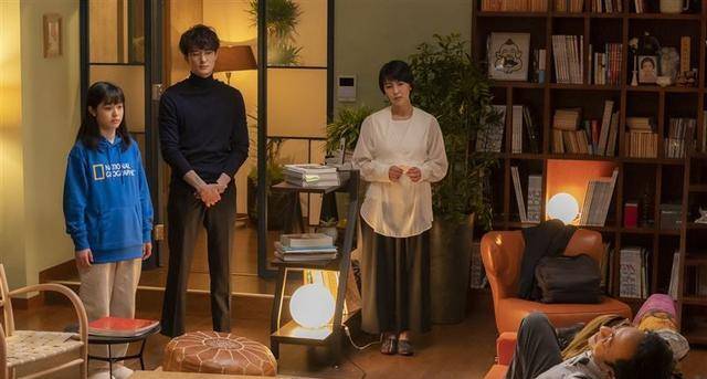 松隆子近况曝光,新戏饰演女社长,3个前夫纠缠吐心声_田永久_松田龙平