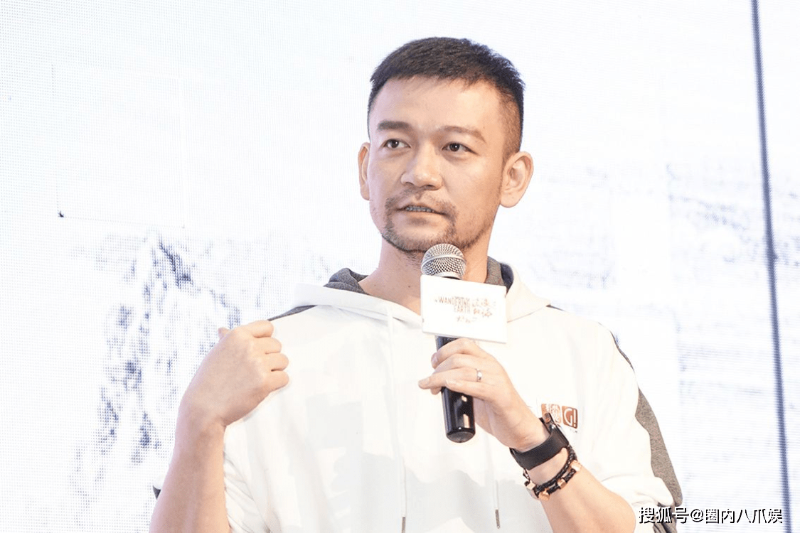 《流浪地球2》用cg复活吴孟达,被骂消费死者,吃相难看_韩子昂_电影