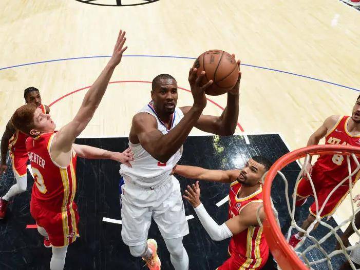 伊巴卡高效,快船7人上双 13分大胜_老鹰队_比赛_主场