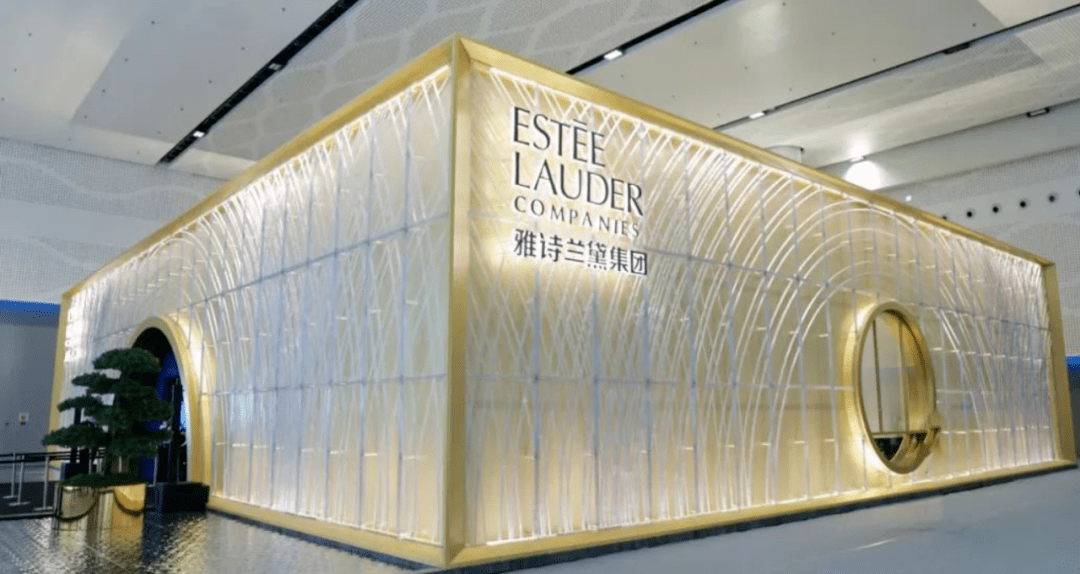 2022年,雅诗兰黛集团不仅将旅游零售中国区总部成功落地海南,也首次以